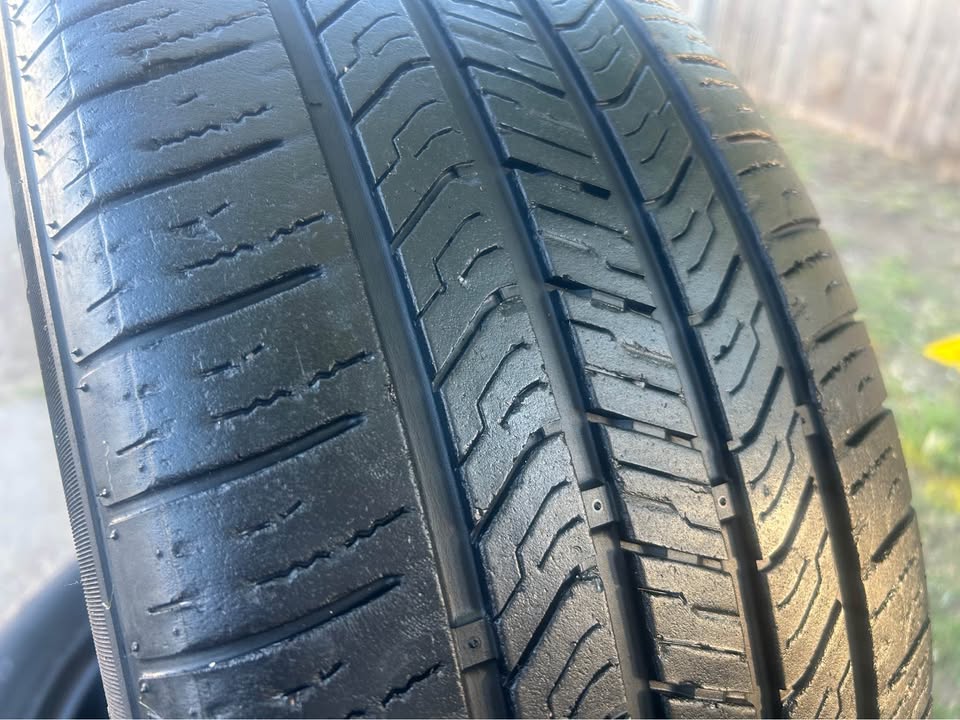 225/55R17 Sailun Atrezzo SH408 - Used Set of 4 (A/B Grade)